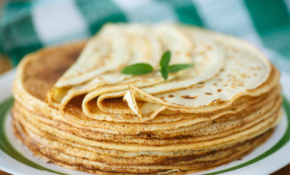 Блинное тесто получается вообще без комочков: поменяла порядок введения продуктов, как советуют шеф-повара