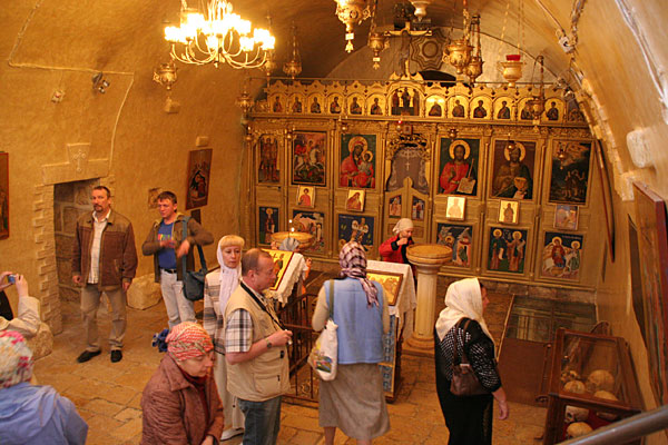 Подземная церковь св. Георгия Победоносца на Поле Пастушков