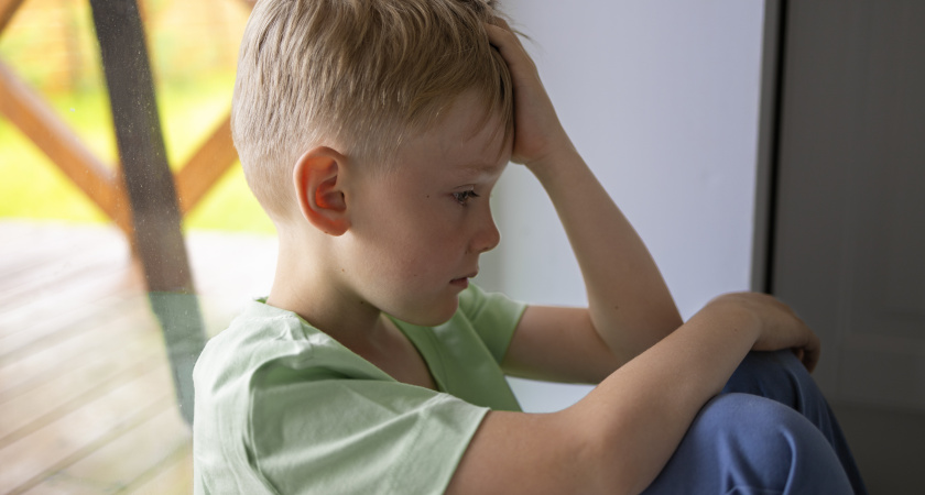 Что делать, если на вашего ребенка вышли мошенники: подробная инструкция для родителей