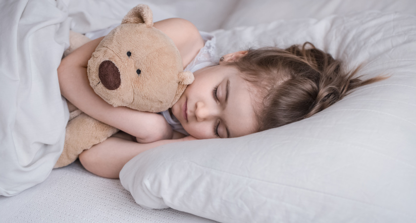 О чем говорит ночной кашель у ребенка и когда стоит показаться врачу