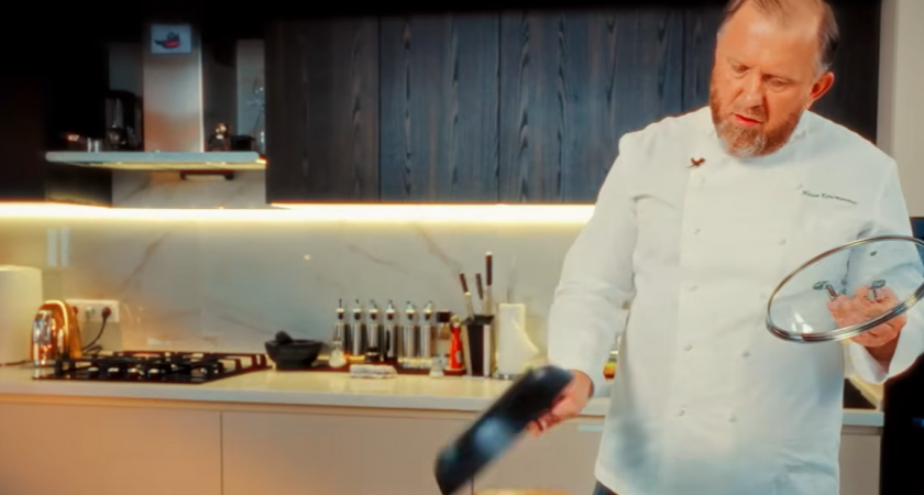 Яичница - прошлый век: на завтрак теперь готовлю французский омлет Пуляр по рецепту шефа Ивлева