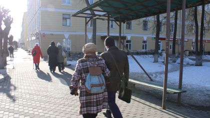 «Не грузи нас, тебе рано»: как говорить с детьми о своих похоронах без слёз и скандалов