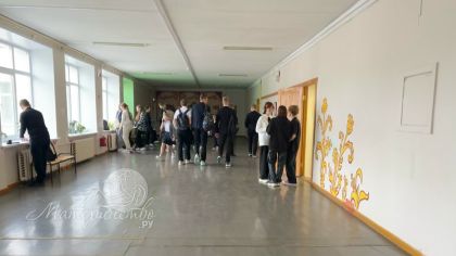 Выпускников начали массово выводить с ЕГЭ: результаты аннулируют